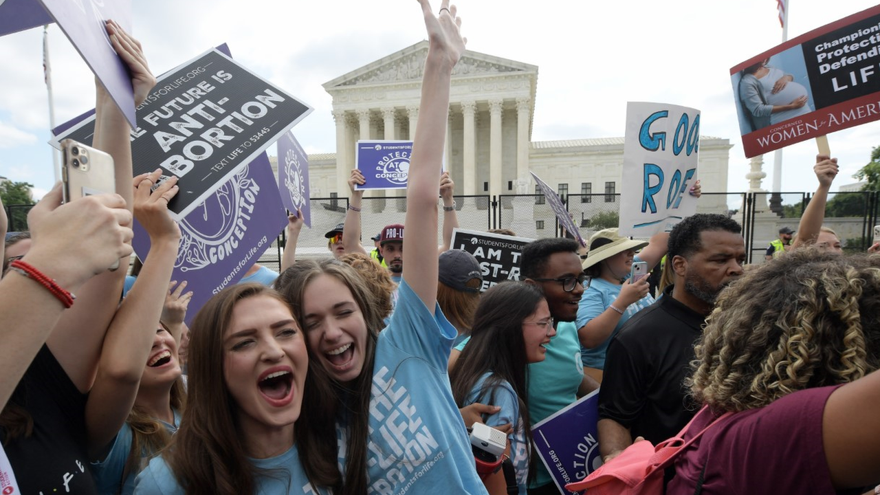 Las mujeres de Ferro rechazan que se use el club para un evento en contra  del aborto - Infobae