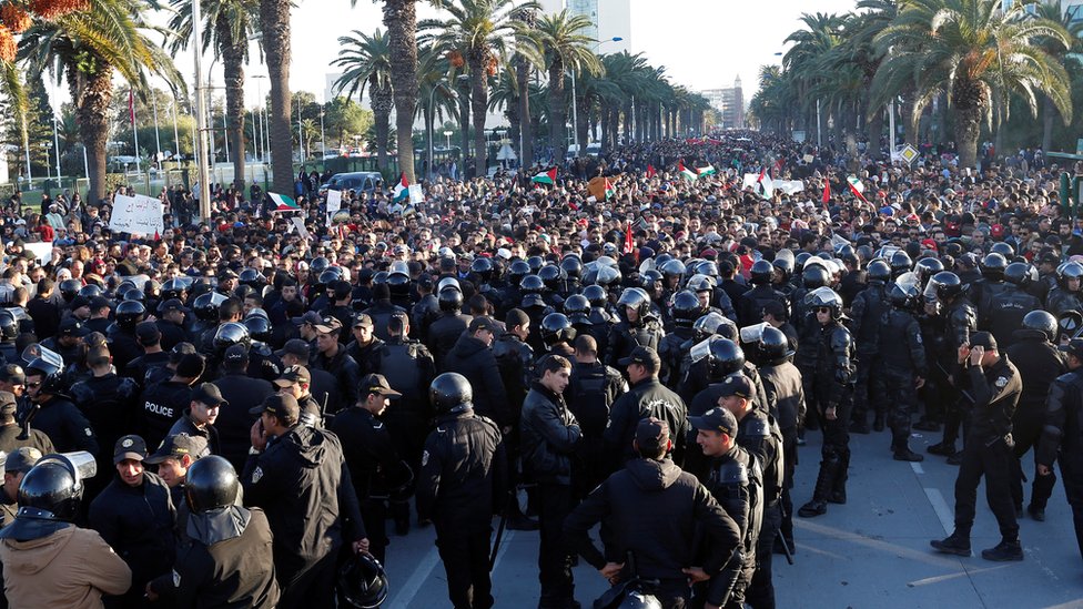 صورة ارشيفية لمظاهرات في تونس