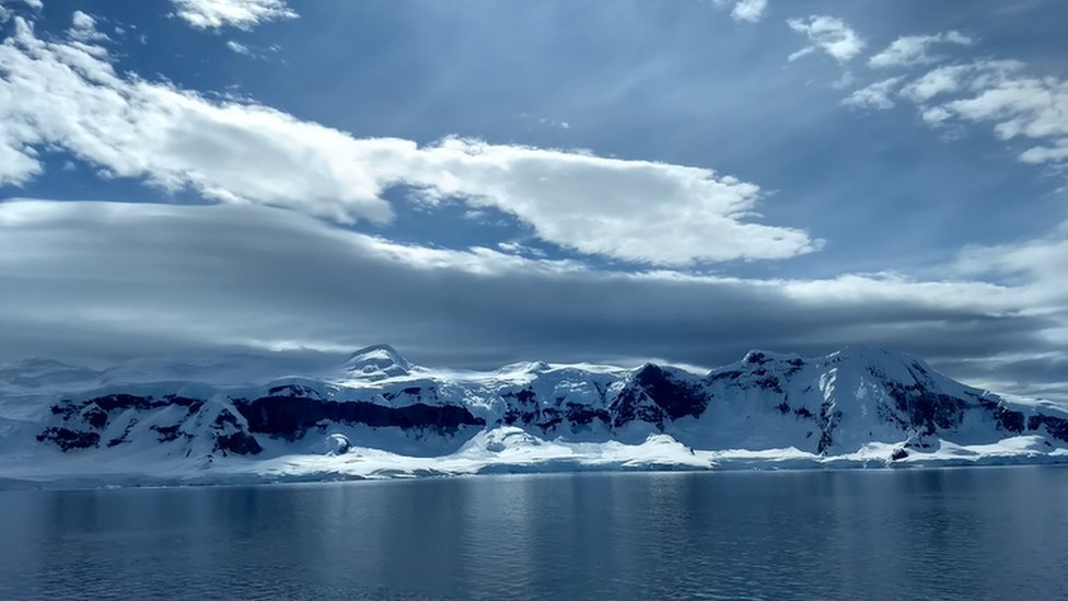 Antarctica: 85,000 earthquakes caused by an underwater volcano