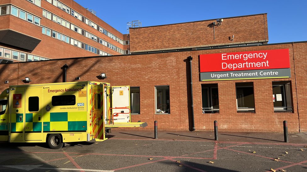 How one hospital is reducing ambulance queues