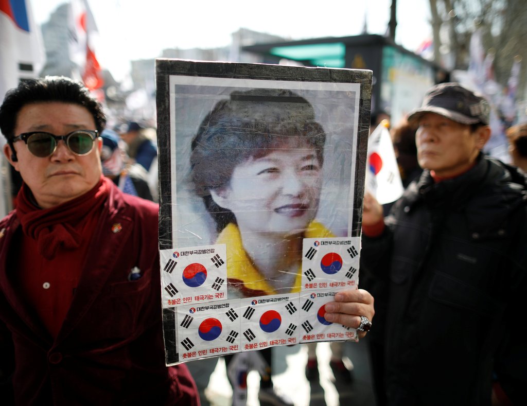 亲信干政丑闻：弹劾对朴槿惠有何影响- BBC News 中文