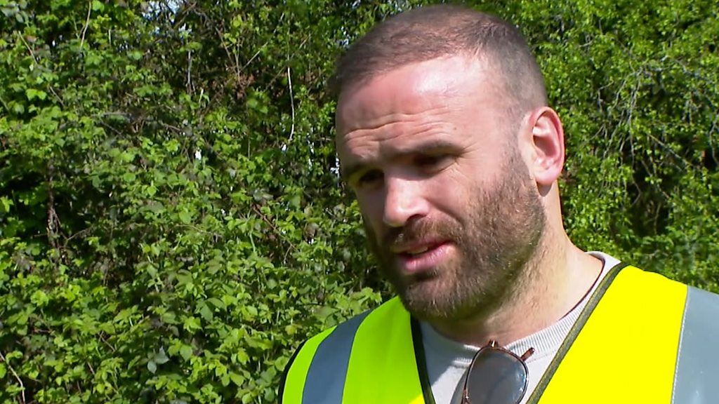 Rugby stars join Coronation litter pick