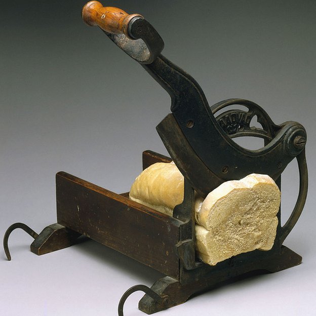 Maquina para cortar el pan