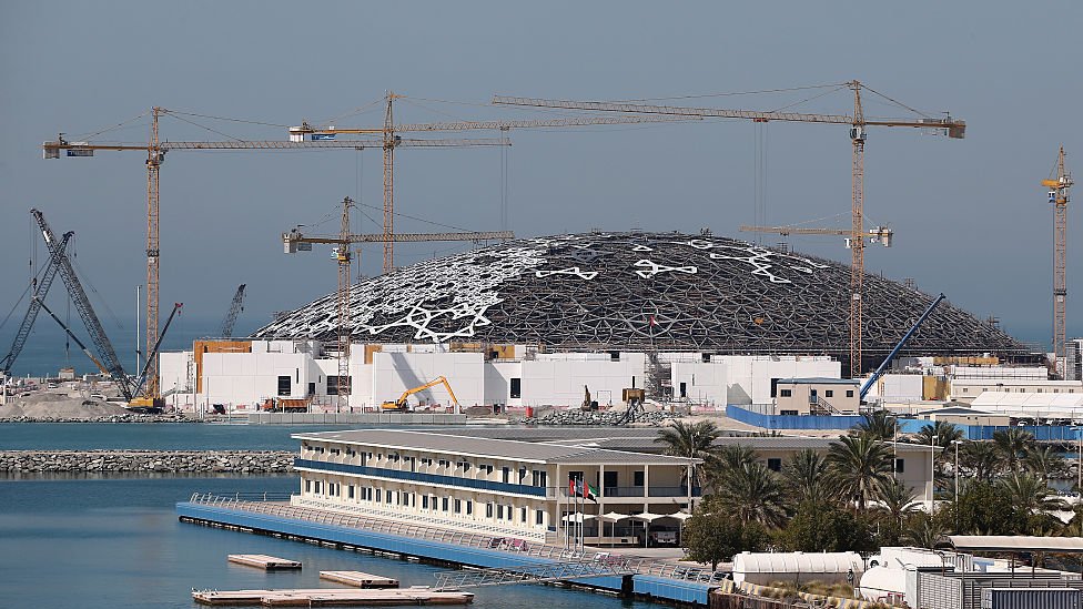 Imagen de la construcción del museo.