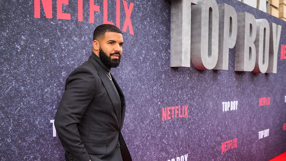 Drake, sevdiği dizi yayından kalkınca yapımcılığını üstlendi, diziyi  Netflix'e getirdi - BBC News Türkçe
