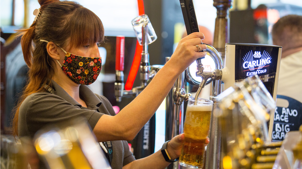 expense of living crisis 'worse than Covid for pubs'