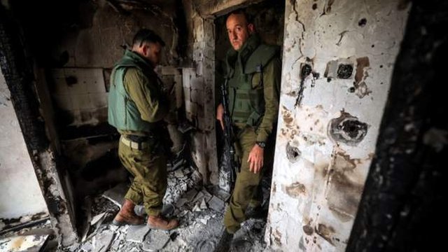 イスラエル軍、夜通しガザ北部を空爆 戦闘機約100機で - BBCニュース