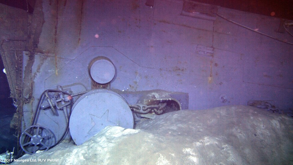 La embarcación fue hallada a 5,5 metros de la superficie del mar. Restos de la nave.