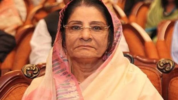 Goifin porno videolar Porno yulduzlar bilan jinsiy aloqa