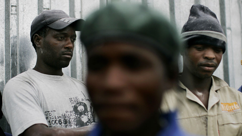 Jóvenes en Zimbabue