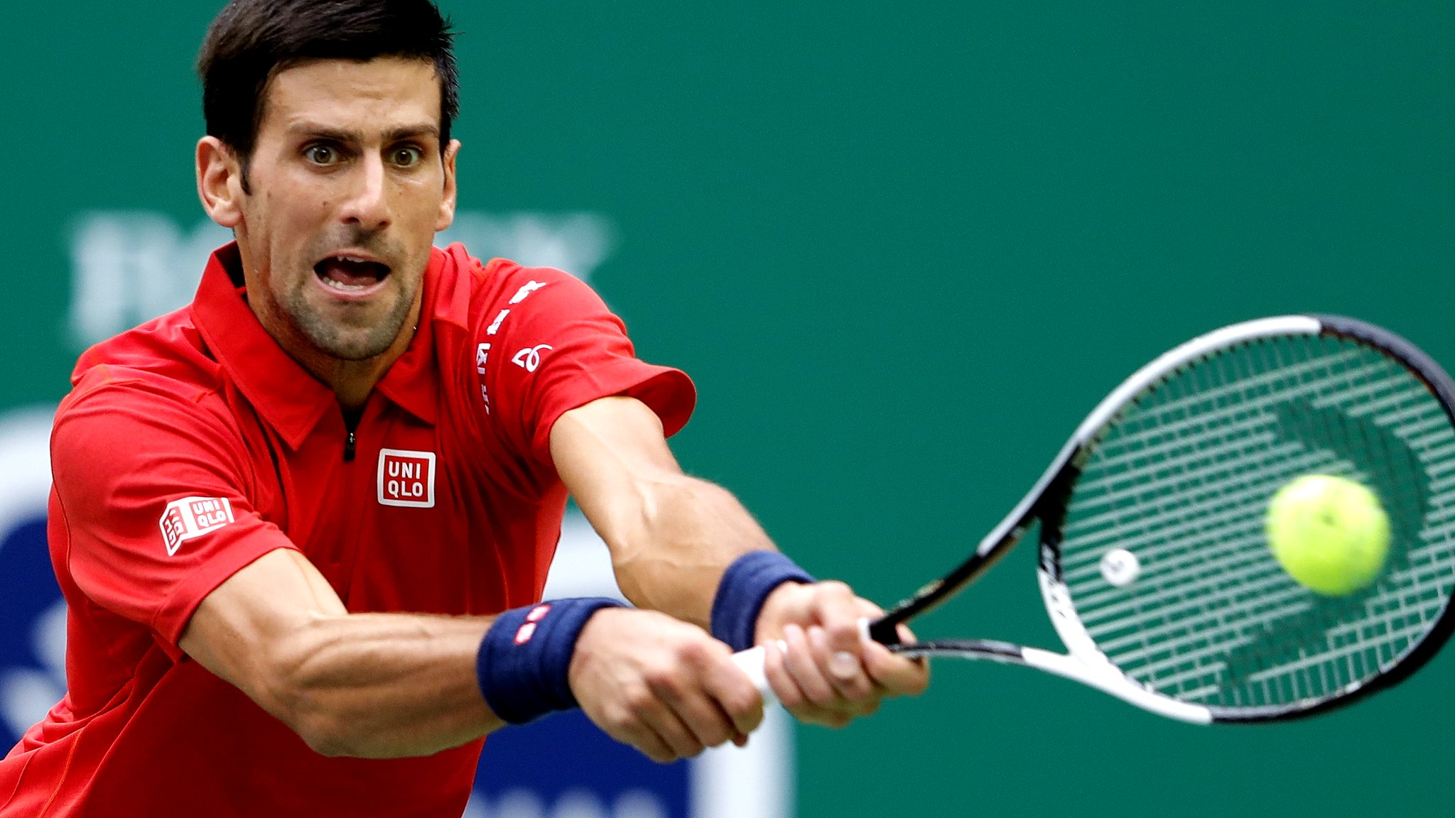 Djokovic ready to fight to keep Murray off top spot