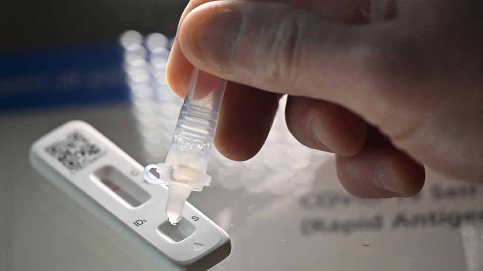 Hospitals in England to stop routine Covid testing