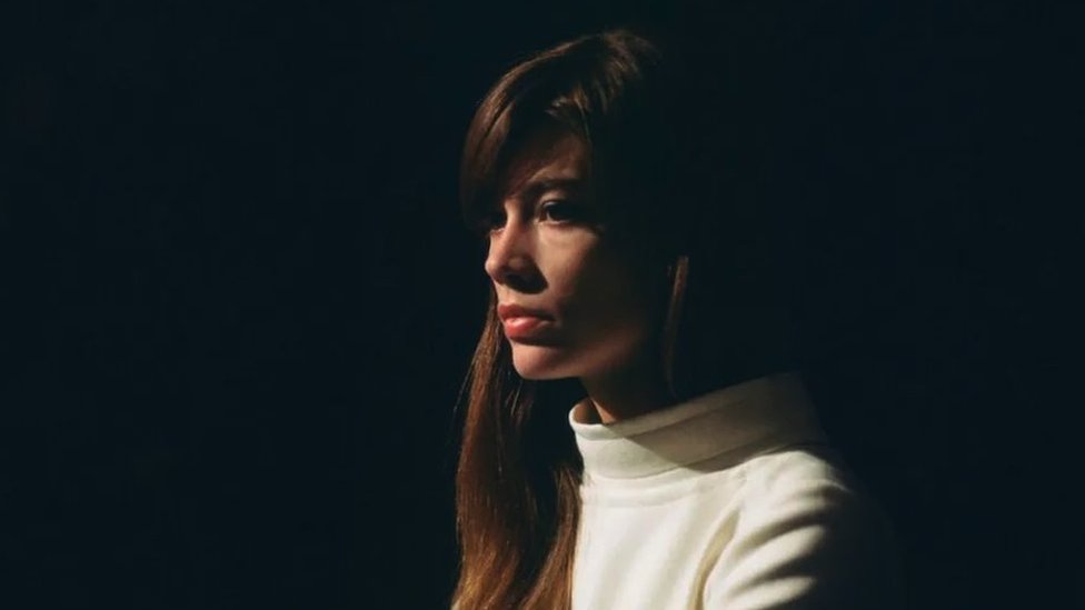 Prezervativ porno video Seryabkina yalangoch jinsiy aloqa mushuk