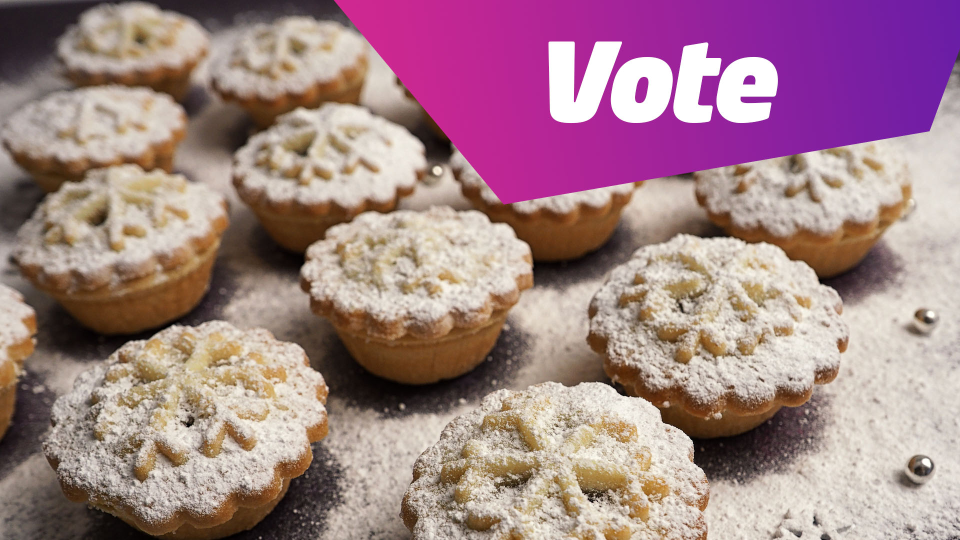 christmas-is-it-too-early-for-christmas-in-the-shops-cbbc-newsround