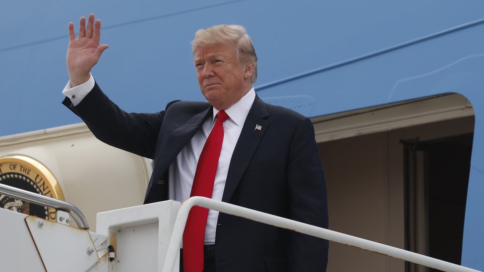 Donald Trump a su llegada a California