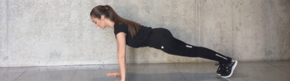 Mujer haciendo ejercicios