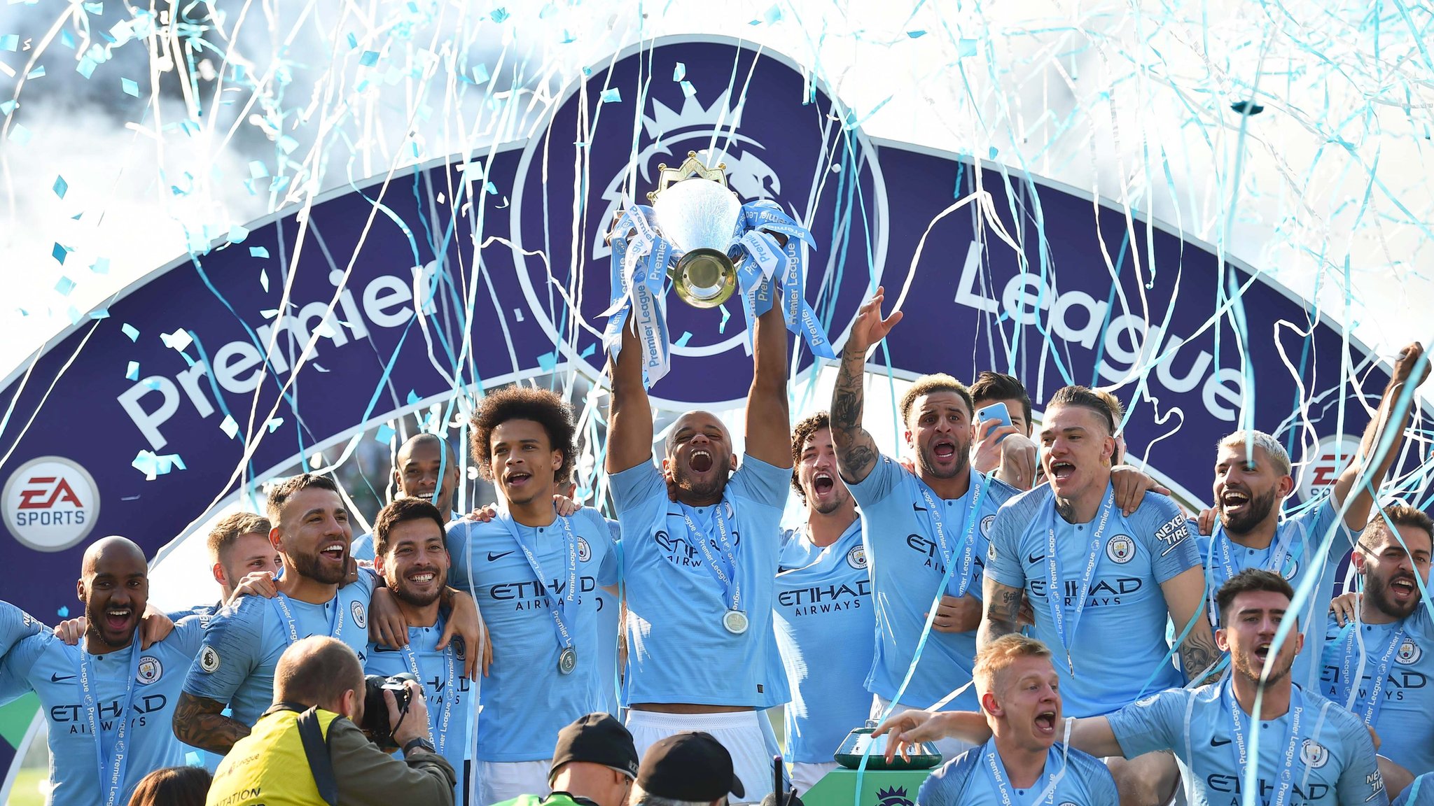 Premier League: Man City Take The Title After Dramatic Final Day - CBBC ...