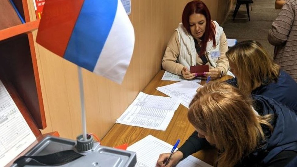 Rus ginekologiyasida yashirin kamera Rus ginekologiyasida yashirin kamera