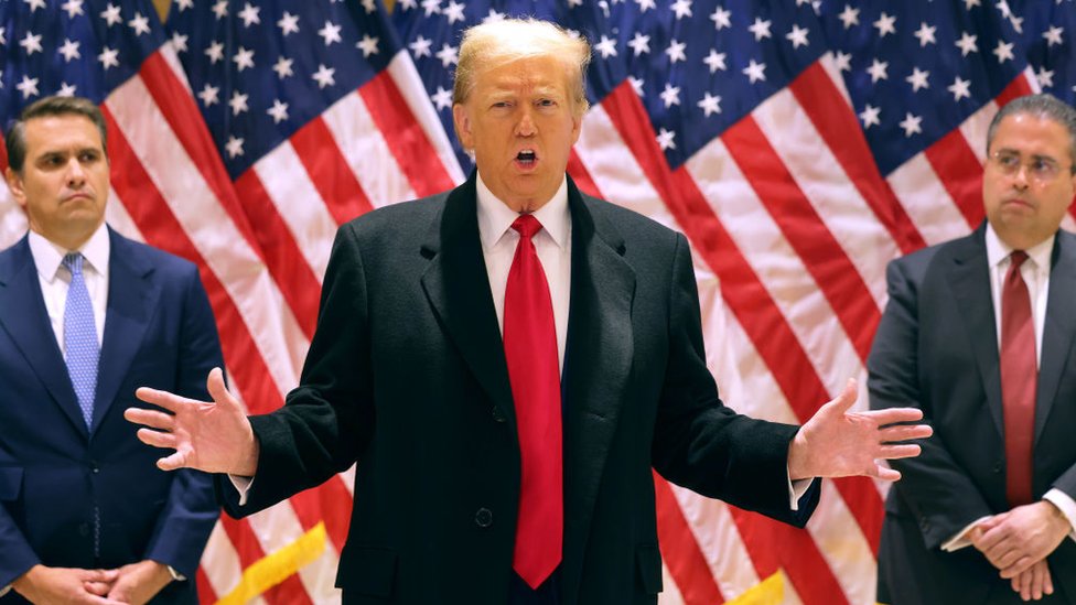 Trump gag order expanded after he attacks New York judge's