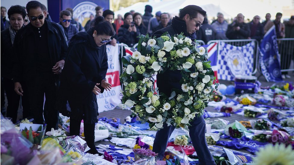 Leicester City helicopter crash: Book of condolence opens