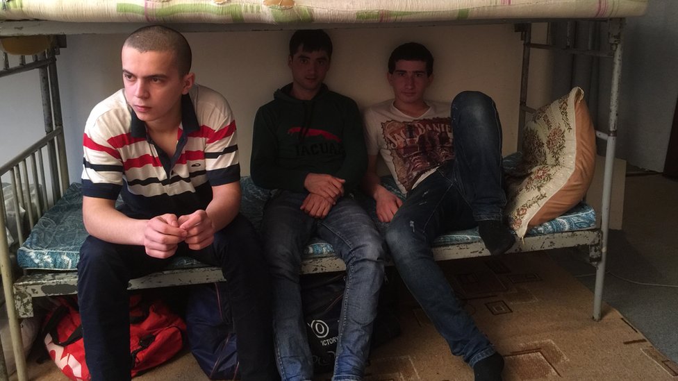 Paypoq kiygan gozal bekasi bilan porno Gatchina fohishalari