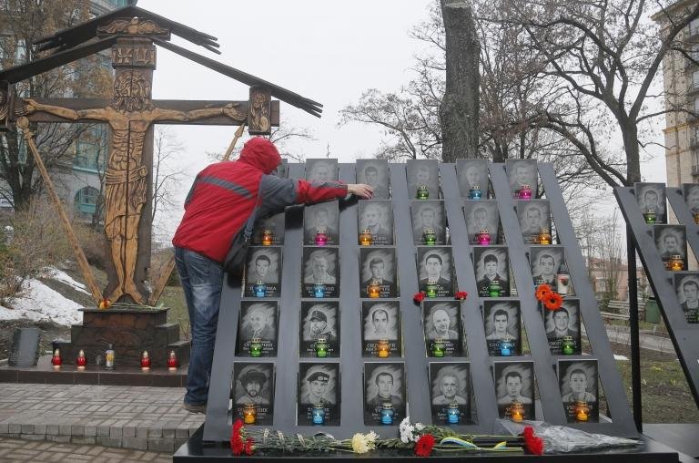 Украина три года спустя: победы и поражения Майдана