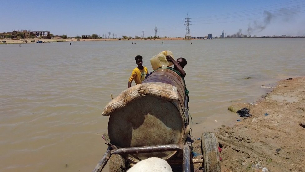 BBC reporter: 'I'm drinking water from the Nile'