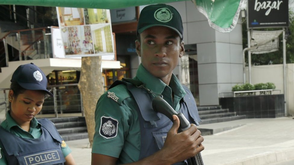Polisi Bangladesh