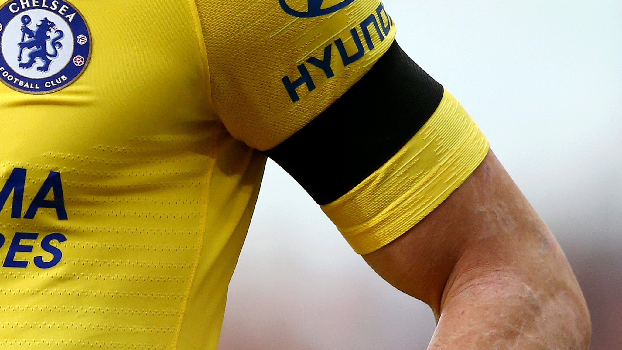 Footballers' black armbands Why do players wear them? CBBC Newsround