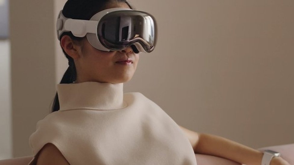 Anuncian las nuevas gafas de realidad virtual de Meta: Quest 3 - EXTRA