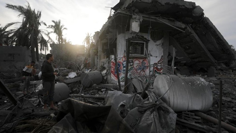 即時停戦の決議案にアメリカが拒否権発動 国連安保理 - BBCニュース