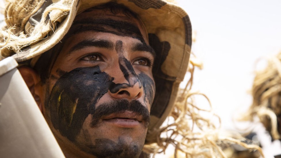 Yetuk fohishalarning XXX suratlari Yalangoch Natalya Shamina fotosurati