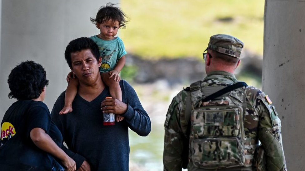 1,500 US troops to be deployed to US-Mexico border