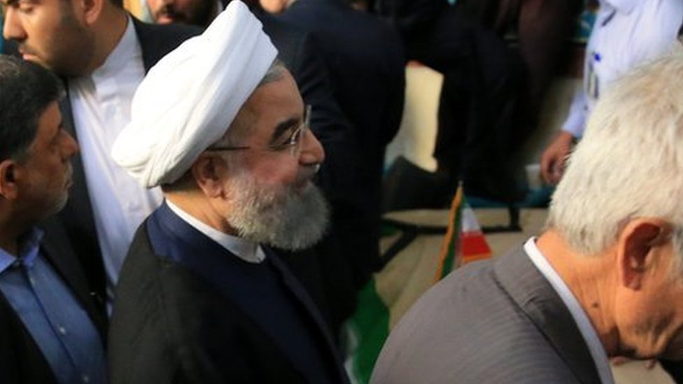 Iran election: Hassan Rouhani on course for second term