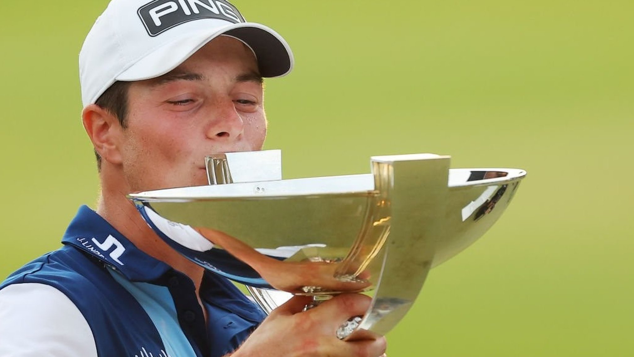 Viktor Hovland wins PGA Tour's season-ending FedEx Cup title at