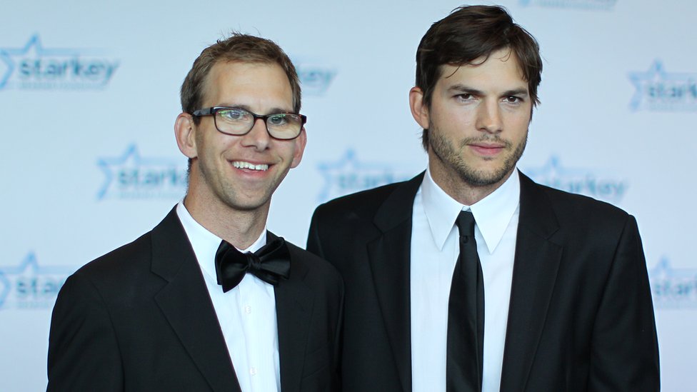 Michael y Ashton Kutcher