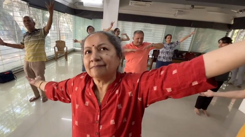 India Parkinson's patients find joy through dance