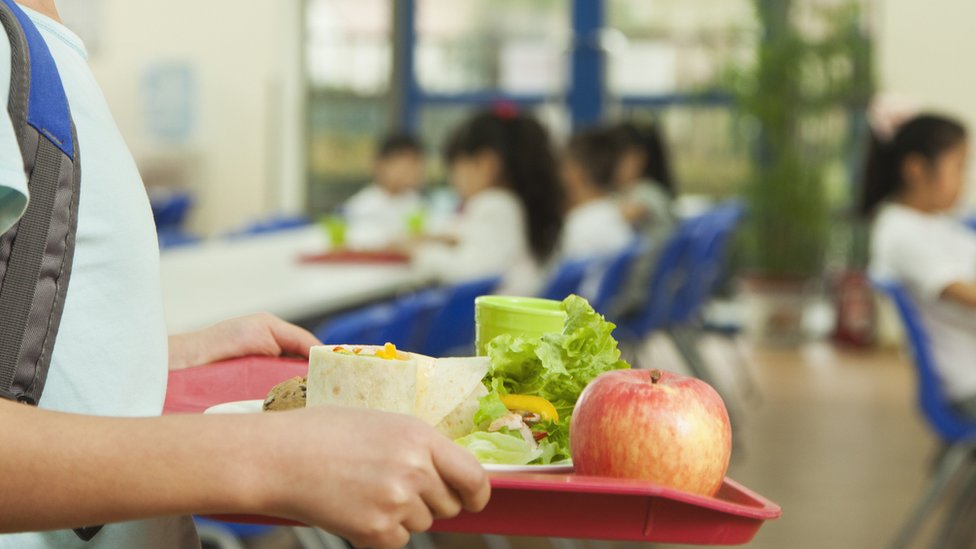 free-school-meals-in-wales-to-begin-next-term-cbbc-newsround