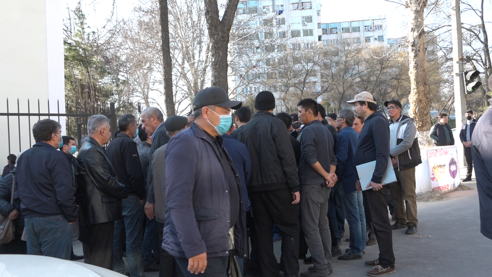 Juda chiroyli jinsiy aloqa juda yosh Pussy külotlarda oqmoqda