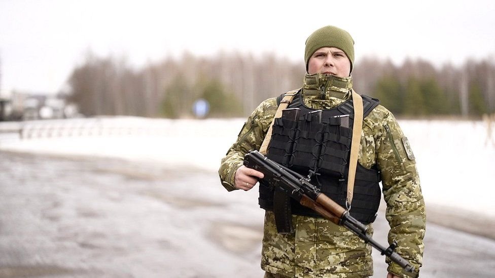 Bolalar uyi qizlari bilan jinsiy aloqa