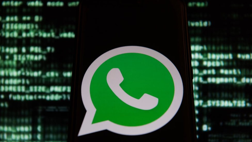 Qué se sabe del software espía descubierto en WhatsApp y qué se recomienda hacer como precaución - BBC News Mundo