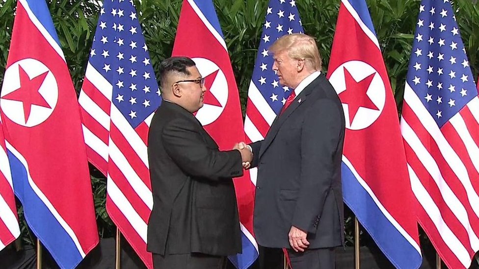 史上初の米朝首脳会談、文書に署名 「北朝鮮との関係は大きく変わる