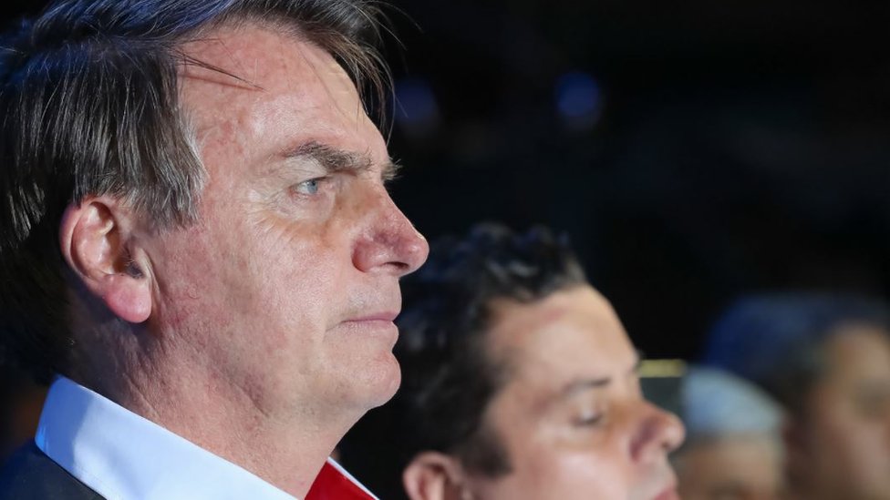 Pesquisas internas indicam desgaste de Bolsonaro, assume Flávio