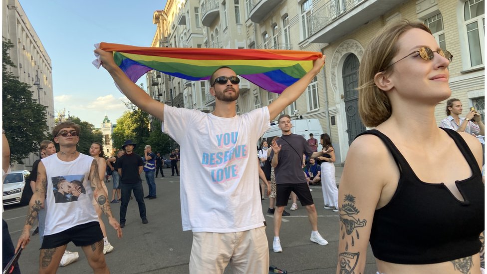 Марселла, ресейлік порно актриса Қазақстандағы порно: Бека мен Сарыағаш