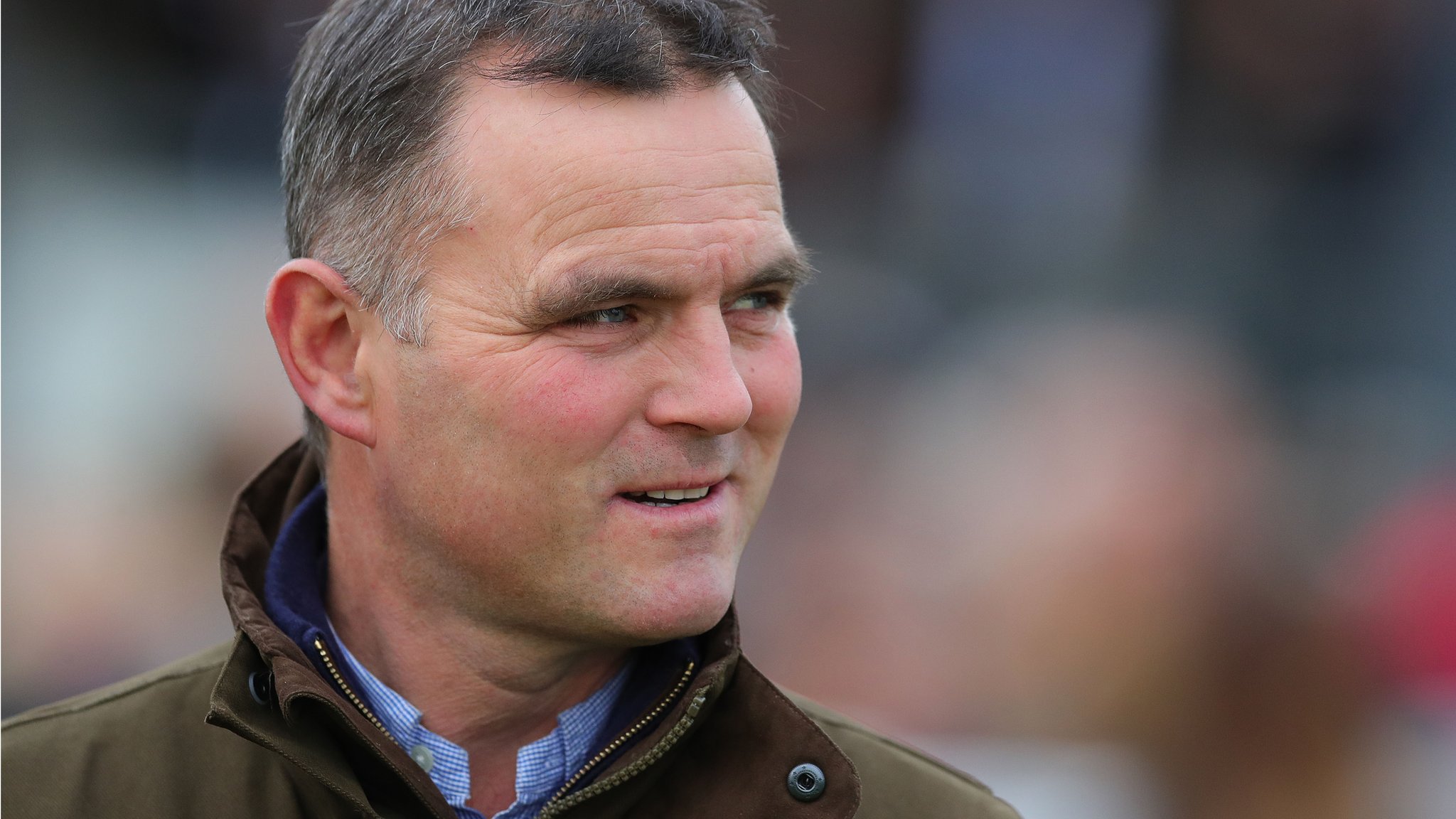 Welsh Champion Hurdle: Evan Williams-trained Silver Streak wins at Ffos Las