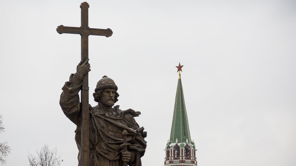 В Орле открыли памятник Ивану Грозному