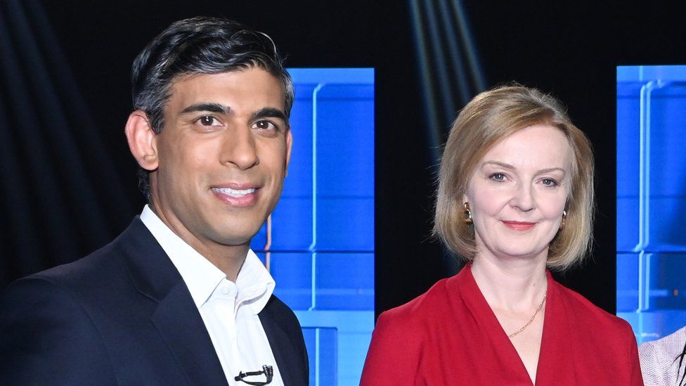 Uyda jinsiy aloqa Rus talaba orgiyasi pornosini onlayn tomosha qiling