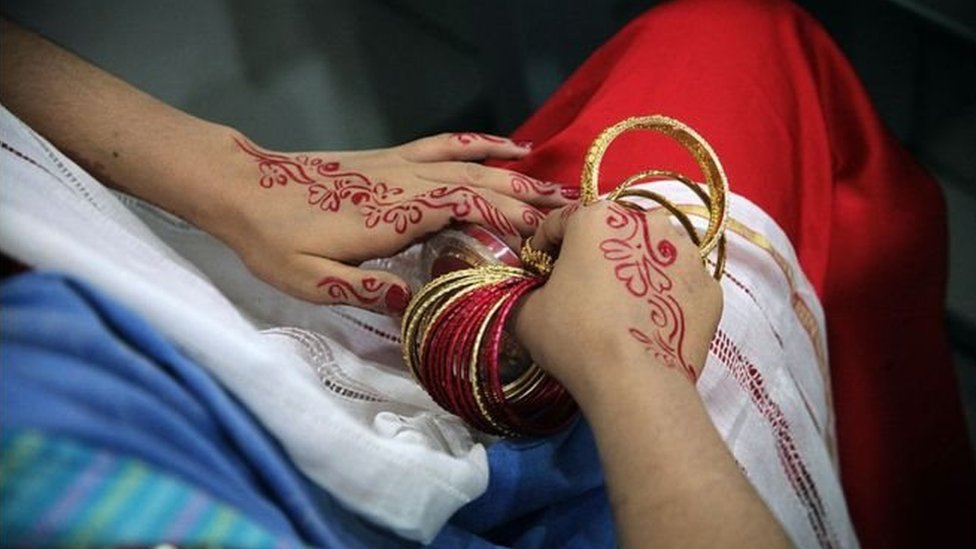 Butun uy Sobchakni behuda qilyapti