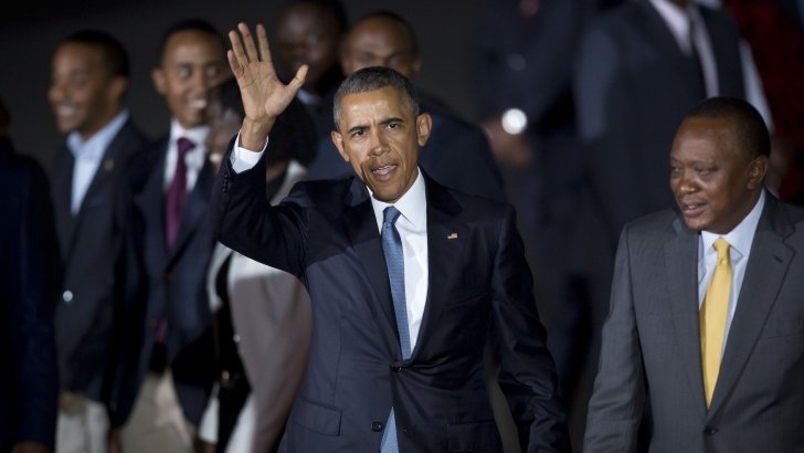 Obama waving
