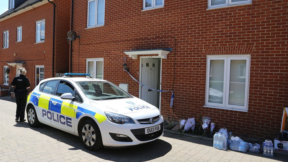 Aylesbury stabbing: Woman killed and boy, 14, injured in attack